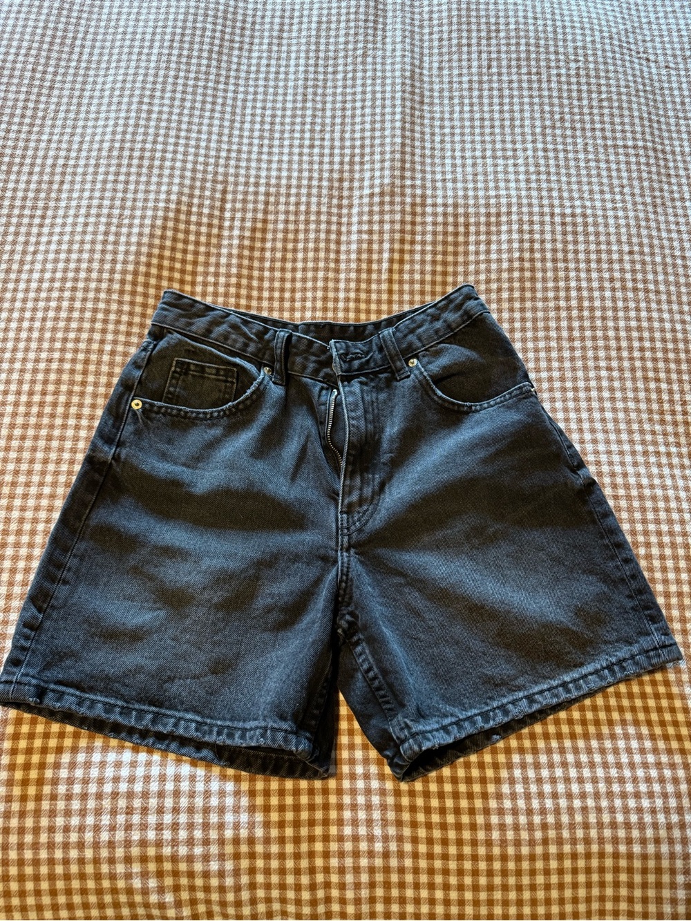 Zara Black Denim Shorts - Relaxed Five-Pocket